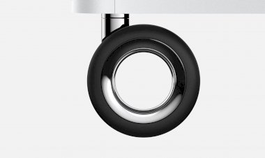 Bánh xe 400 USD cho Mac Pro không thể khoá chặt để đứng yên, chỉ có tuỳ chọn lăn mà thôi