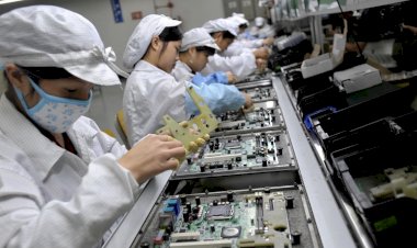 Kỹ sư Apple Mỹ gọi video với nhà máy Trung Quốc để phát triển iPhone 12