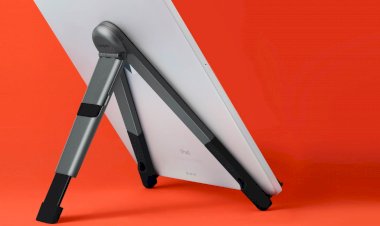 Twelve South Compass Pro: Đế kê iPad lấy cảm hứng từ com-pa, thiết kế tinh xảo, 3 góc dựng, 60$