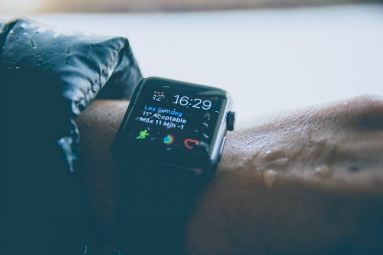 Bằng sáng chế của Apple tiết lộ tính năng phát hiện cá mập trên Apple Watch