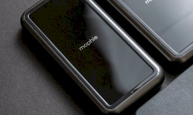 Mophie ra pin sạc không dây 10.000mAh cho thiết bị Apple, giá 100 USD