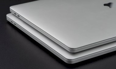 Benchmark Radeon Pro 5600M trên MacBook Pro 2020: Mạnh gấp đôi tùy chọn rẻ nhất