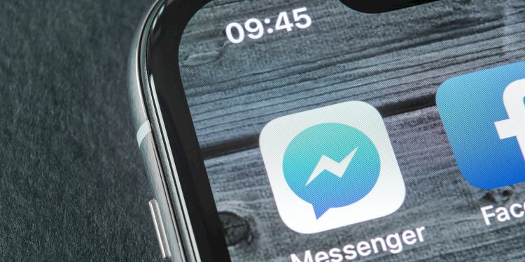 Facebook đang thử nghiệm dùng Face ID và Touch ID mở khoá cho ứng dụng Messenger trên iOS