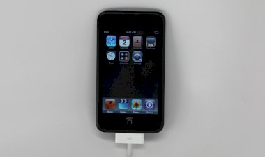 Xuất hiện hình ảnh được cho là của iPods phiên bản đầu tiên và chưa bao giờ được ra mắt