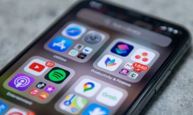 Ẩn biểu tượng thông báo ở trang App Library trên iPhone