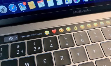 Bàn phím MacBook Pro trong tương lai sẽ được trang bị công nghệ True Tone