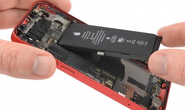 iPhone 13/13 mini sẽ dùng công nghệ pin mới, dung lượng có thể cao hơn