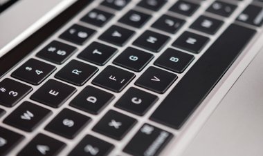 Bằng sáng chế mới cho MacBook: Bề mặt mỗi phím bấm sẽ có một màn hình mini  để tinh chỉnh phím