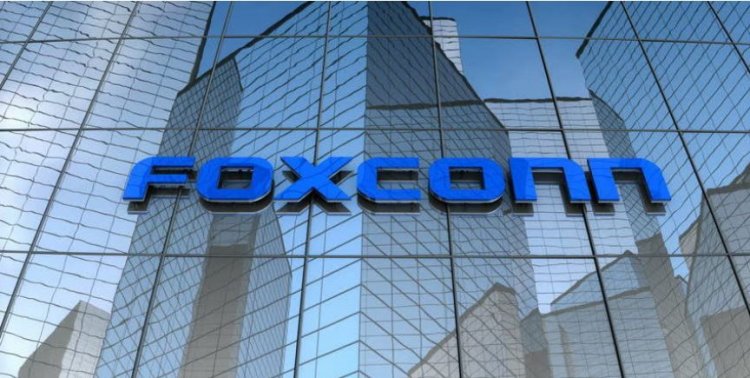 Reuters đưa tin Việt Nam cấp phép cho dự án 270 triệu USD của Foxconn để sản xuất Macbook và iPad...