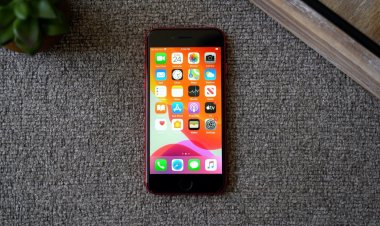 iPhone SE mới có thể ra mắt đầu năm 2022, có 5G và chip mạnh hơn