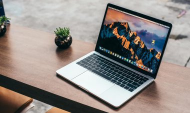Hacker nói đang giữ bản thiết kế MacBook mới, đòi đối tác của Apple 50 triệu USD tiền chuộc
