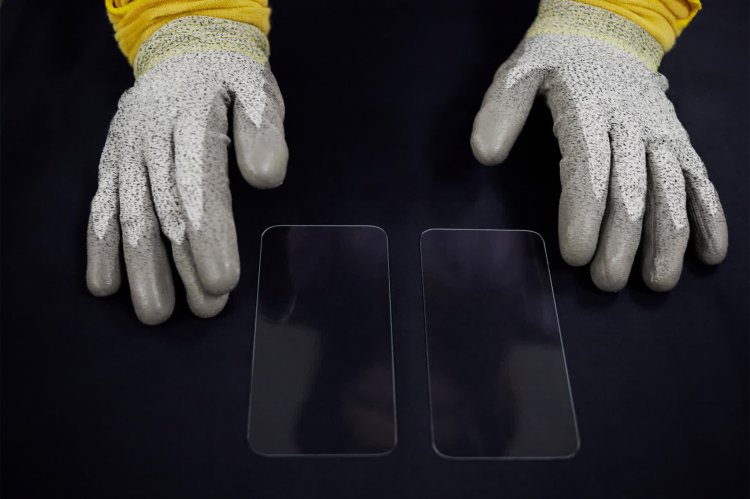 Apple đầu tư thêm 45 triệu đô vào Corning, đơn vị sản xuất kính Ceramic Shield cho iPhone 12