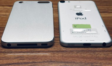 Xuất hiện hình ảnh về chiếc iPod Touch 5 với các cạnh vuông vức, cổng 30 pin chưa từng được ra mắt của Apple
