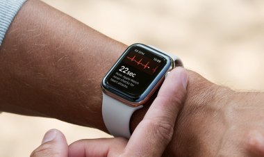 Ứng dụng ECG trên Apple Watch được cấp phép tại Trung Quốc