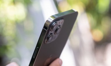 iPhone 14 sẽ sử dụng chất liệu titan cho phần khung máy.