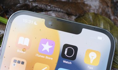 iPhone 13 sẽ mất FaceID nếu thay màn ở những nơi không được Apple cấp phép