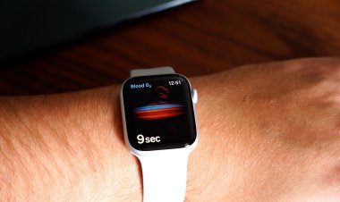 Các nhà cung cấp linh kiện đang phát triển các thành phần giúp theo dõi đường huyết cho Apple Watch Series 8