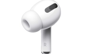 Người dùng Trung Quốc phàn nàn về chất lượng của những chiếc AirPods sản xuất tại Việt Nam