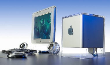 Bảo tàng Apple tại Ba Lan, nơi trưng bày 1600 vật phẩm qua từng giai đoạn phát triển của Apple