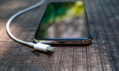 Đại diện Apple xác nhận iPhone sẽ dùng USB-C