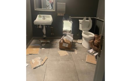 Apple Store tại Washington bị trộm 436 chiếc iPhone