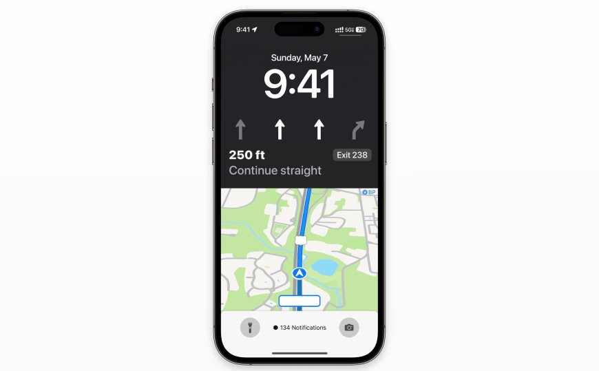 iOS 17 sẽ cho phép Apple Maps hiện thông báo Live Activities kích thước lớn trên màn hình khoá?