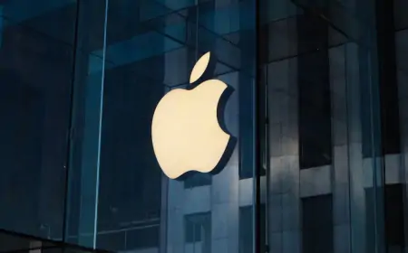 Apple sa thải 600 nhân viên từ mảng xe và màn hình