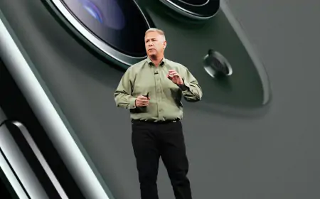 Phil Schiller sẽ gia nhập hội đồng quản trị của OpenAI dưới vai trò quan sát viên