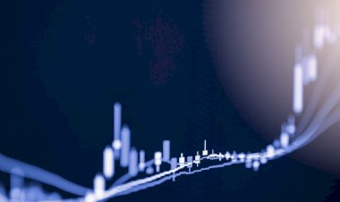 Cổ phiếu Appletăng 5% trong năm phút do Mỹ chưa áp thuế lên iPhone nhập khẩu từ Trung Quốc.