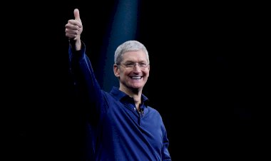 Tim Cook nhận 115 triệu đô cổ phiếu của Apple vì đạt hiệu quả công việc.