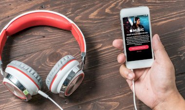 Apple Music bị kiện vì phát nhạc 'lậu'