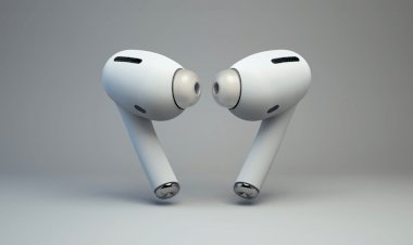 Airpods mới với khả năng khử tiếng ồn được tìm thấy trong bản iOS 13.2 beta.