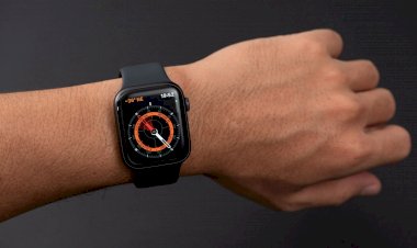 iPhone trong tương lai có thể dùng công nghệ màn hình không bao giờ tắt trên Apple Watch.