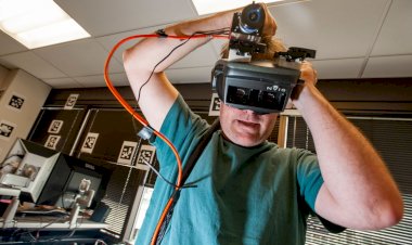 Apple có thể đang làm việc với cha đẻ Half-Life để phát triển kính AR