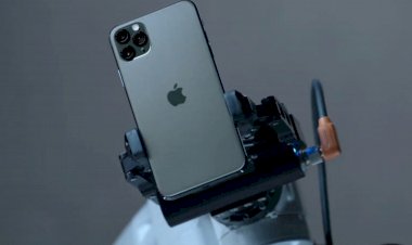 Dù nói là tẩy chay nhưng người dân Trung Quốc vẫn lùng mua iPhone 11 trong "Ngày Hội Độc Thân"