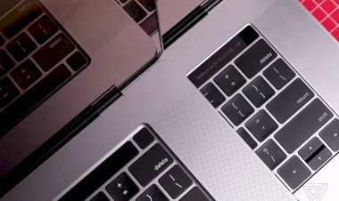 So sánh tổng thể MacBook Pro 16" mới và MacBook Pro 15.4" 2019