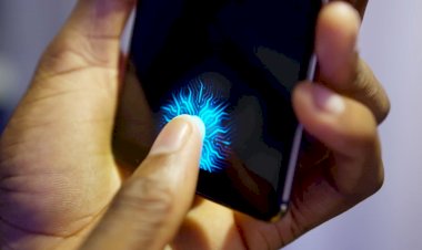 iPhone 12 sẽ dùng cảm biến vân tay trong màn hình, vẫn giữ Face ID?