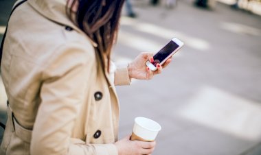 Từ khi iPhone ra mắt, tỷ lệ tai nạn vì điện thoại tăng vọt