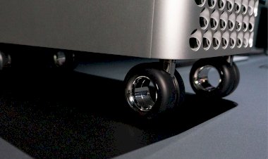 Apple sẽ bán bộ kit để người dùng tự gắn bánh xe cho Mac Pro tại nhà