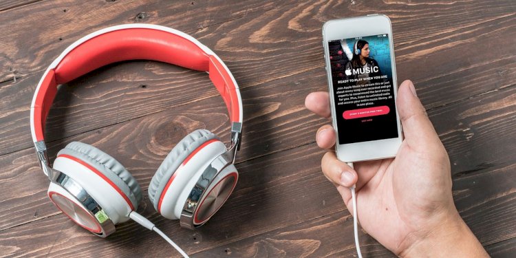 Apple Music bị kiện vì phát nhạc 'lậu'