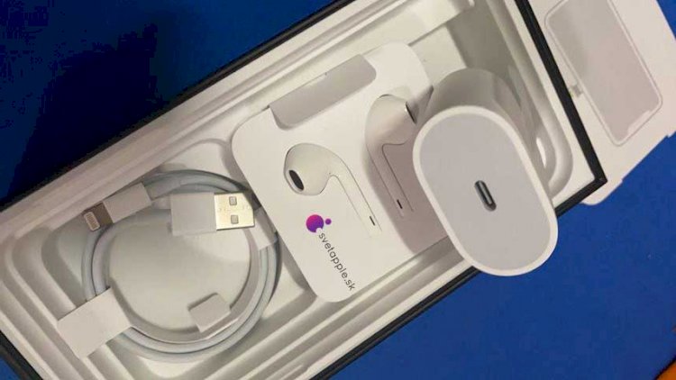 Người mua phản ánh Apple "đóng gói nhầm" cáp USB-A to Lightning trong hộp iPhone 11 Pro