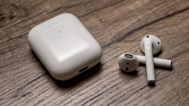 DigiTimes: Apple sẽ "tặng" Airpods trong hộp iPhone 2020 cho khách hàng.